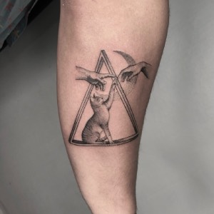 Tatuaje black Santiago