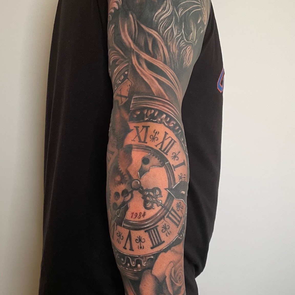 Tatuaje black Santiago