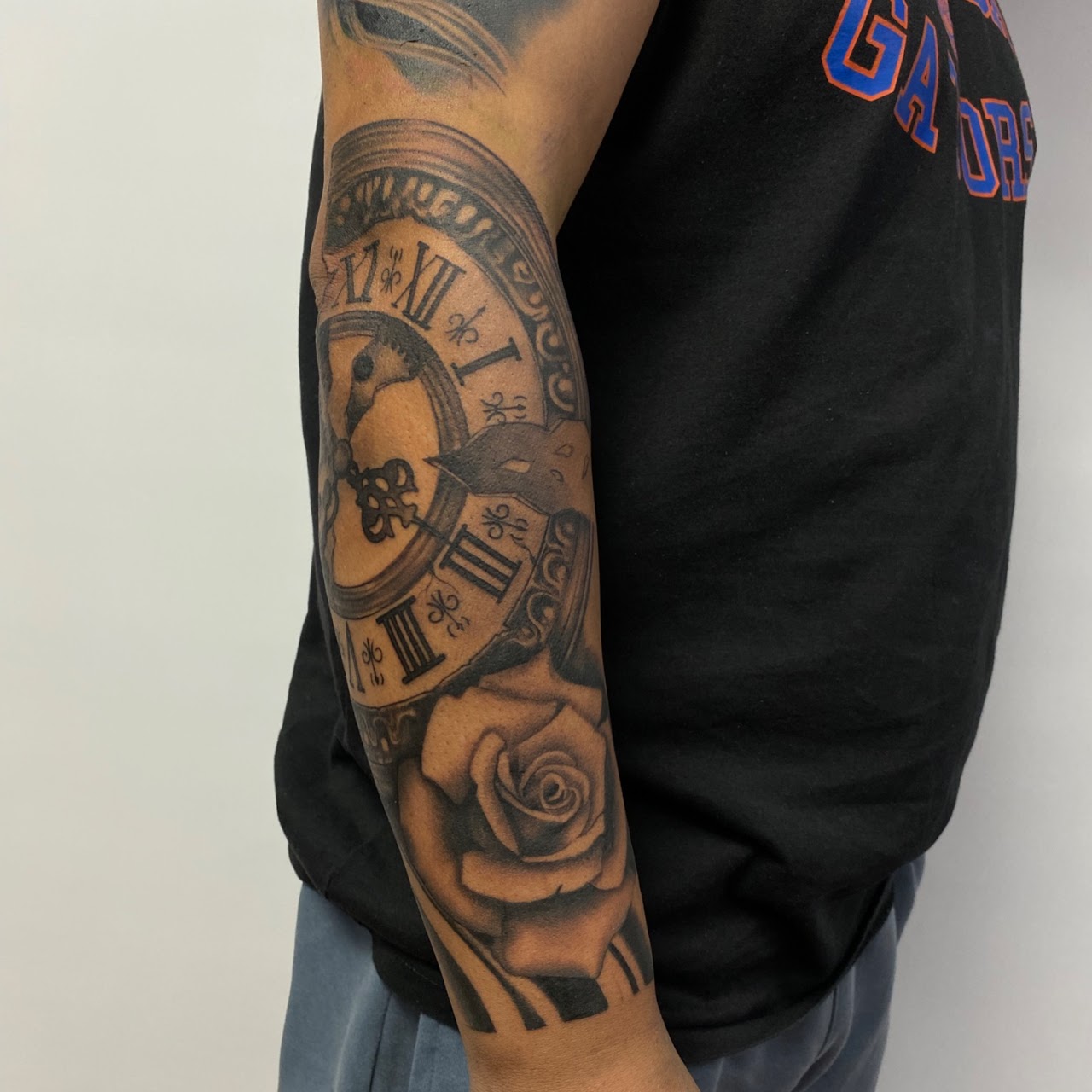 Tatuaje black Santiago