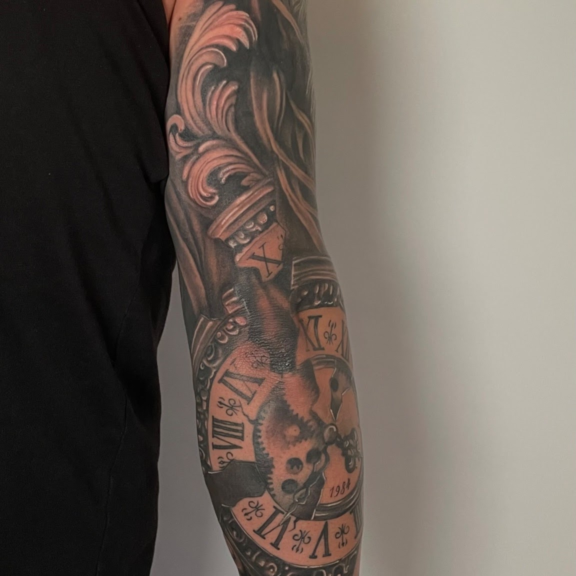 Tatuaje black Santiago