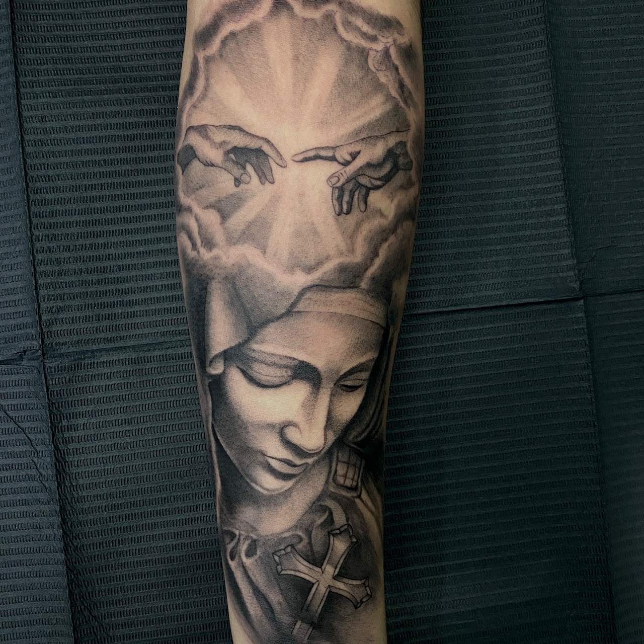 Tatuaje black Santiago