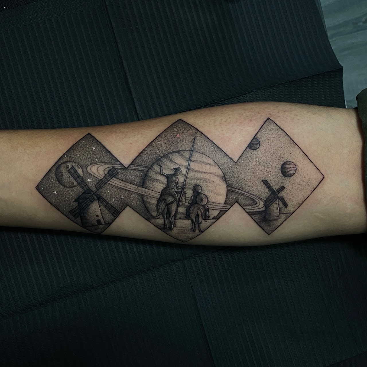 Tatuaje black Santiago