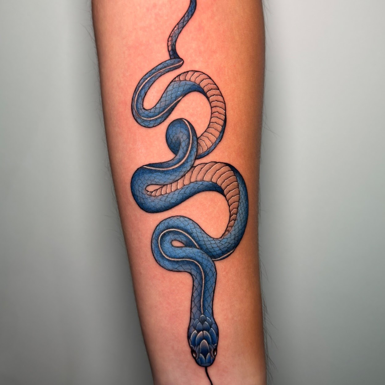 Tatuaje color Santiago