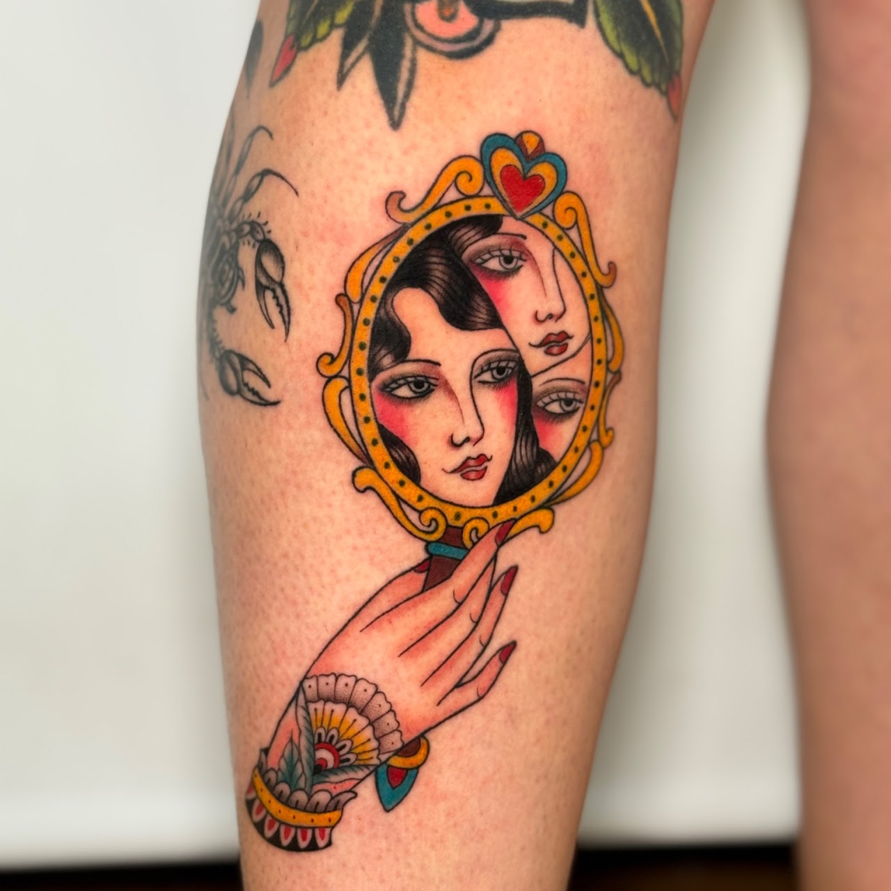 Tatuaje color Santiago