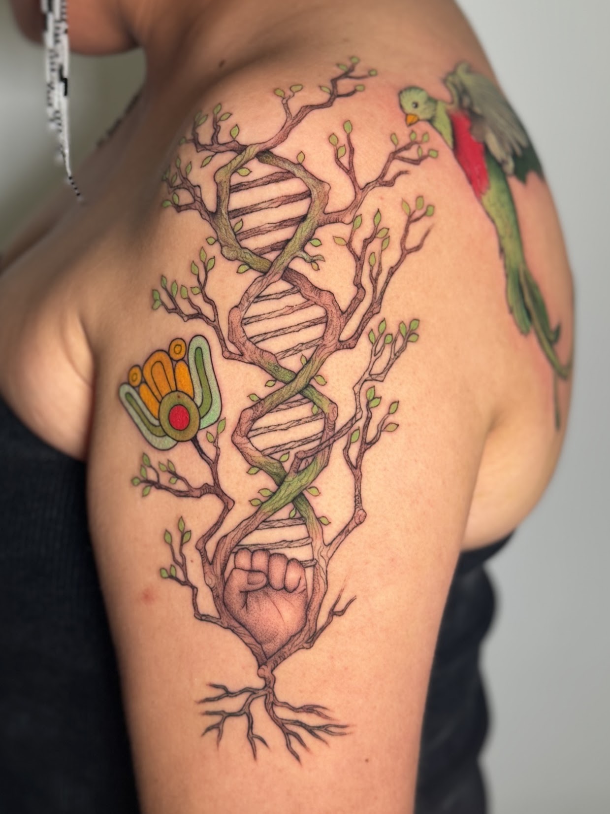 Tatuaje color Santiago