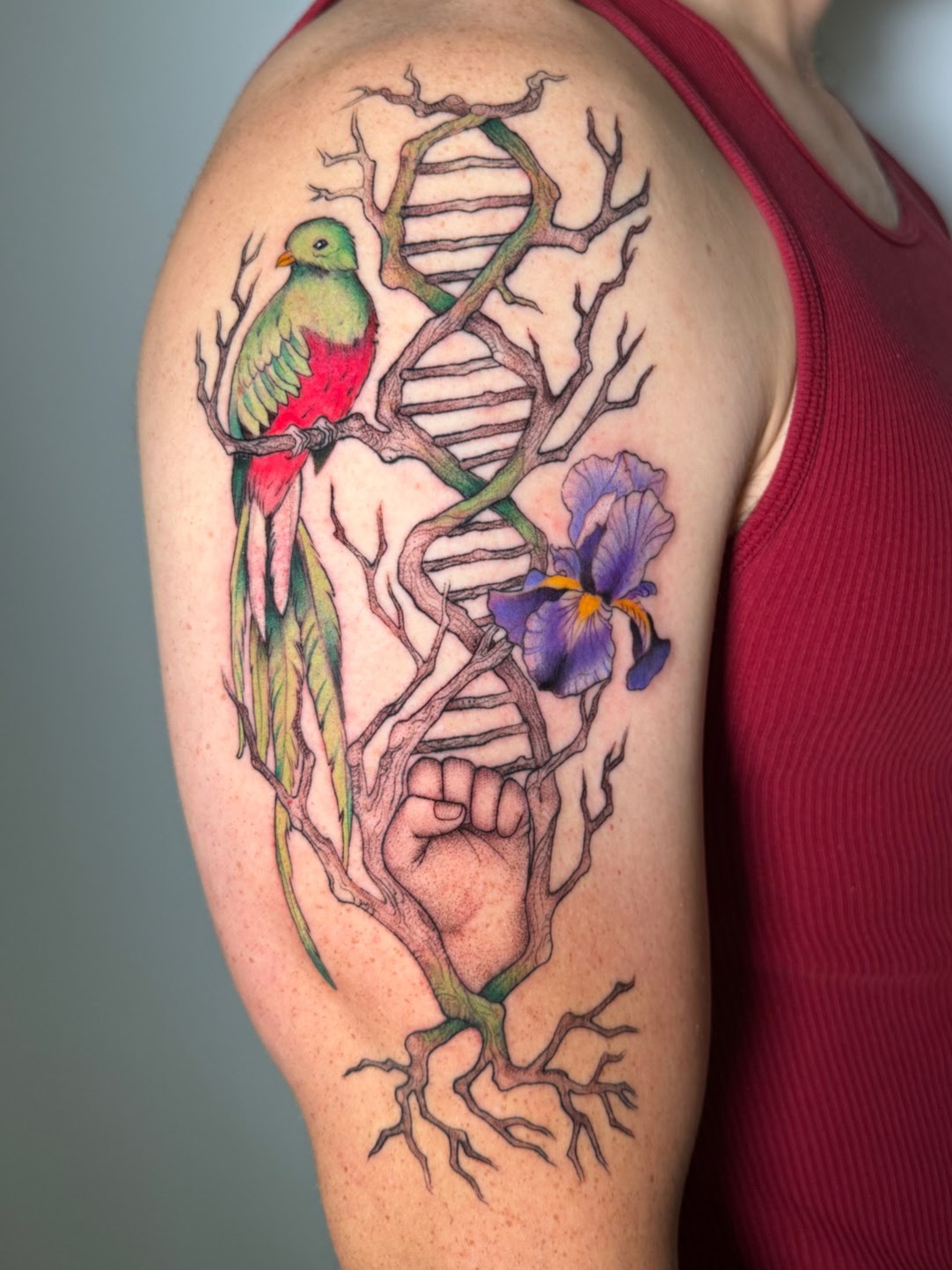 Tatuaje color Santiago