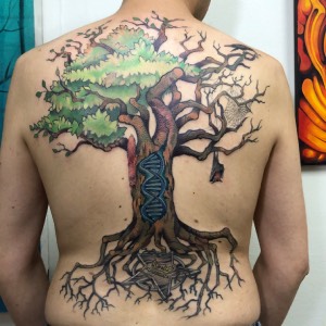 Tatuaje color Santiago